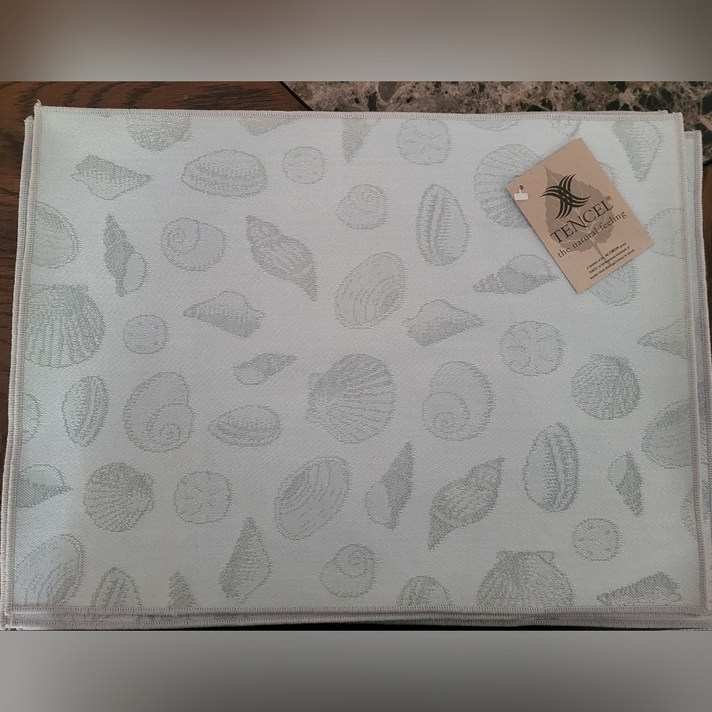 4 Matching Sea Shell Place Matts